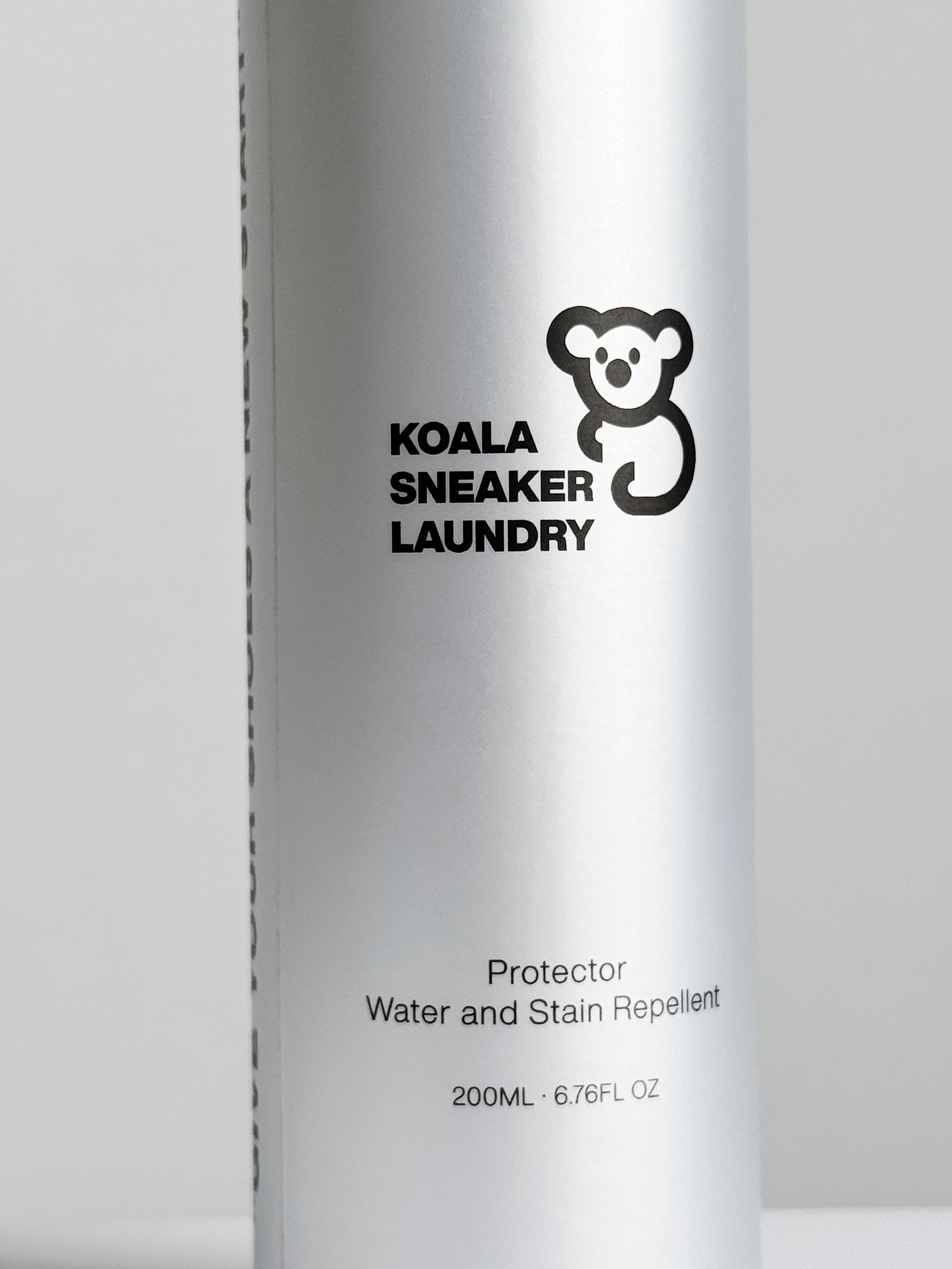 Shoe Protector Spray: Water and Stain Repellent